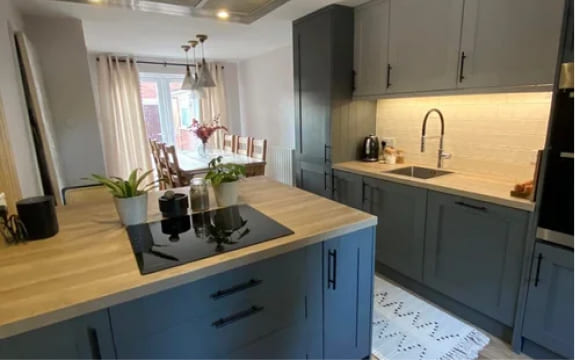 kitchen renovation img
